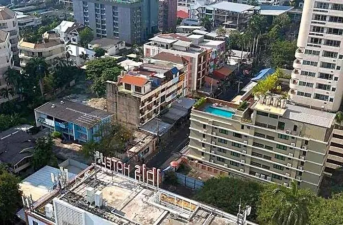 Omni Tower Sukhumvit Nana Direct 酒店 曼谷