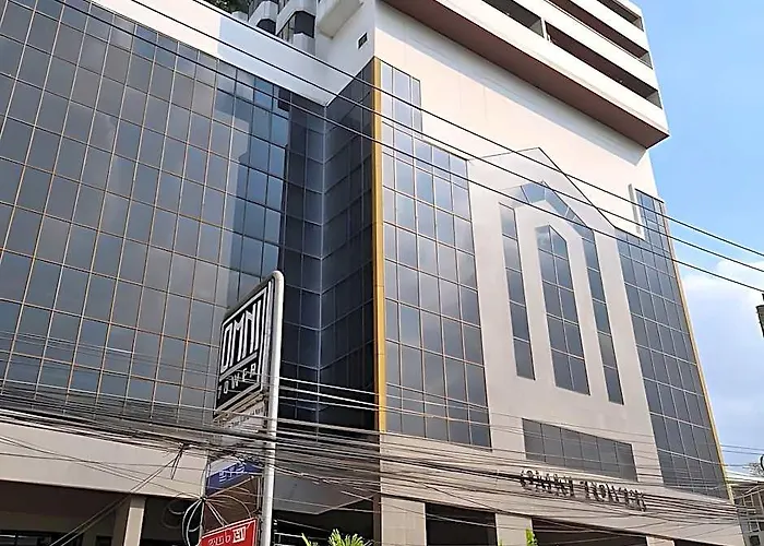酒店 Omni Tower Sukhumvit Nana Direct 曼谷