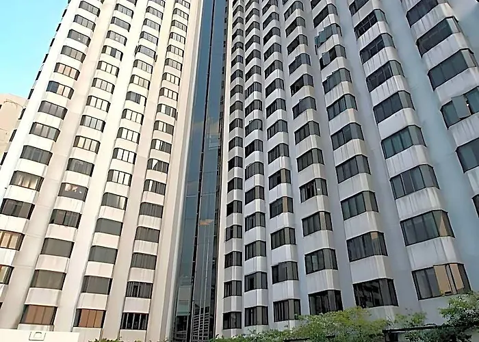 Omni Tower Sukhumvit Nana Direct 曼谷