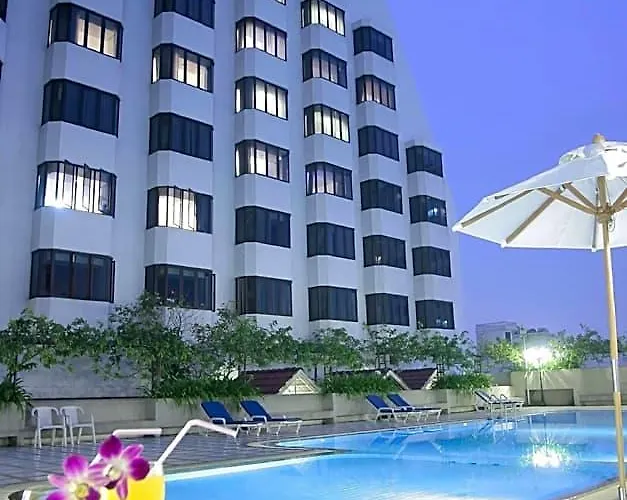 Hotel Omni Tower Sukhumvit Nana Direct 4*